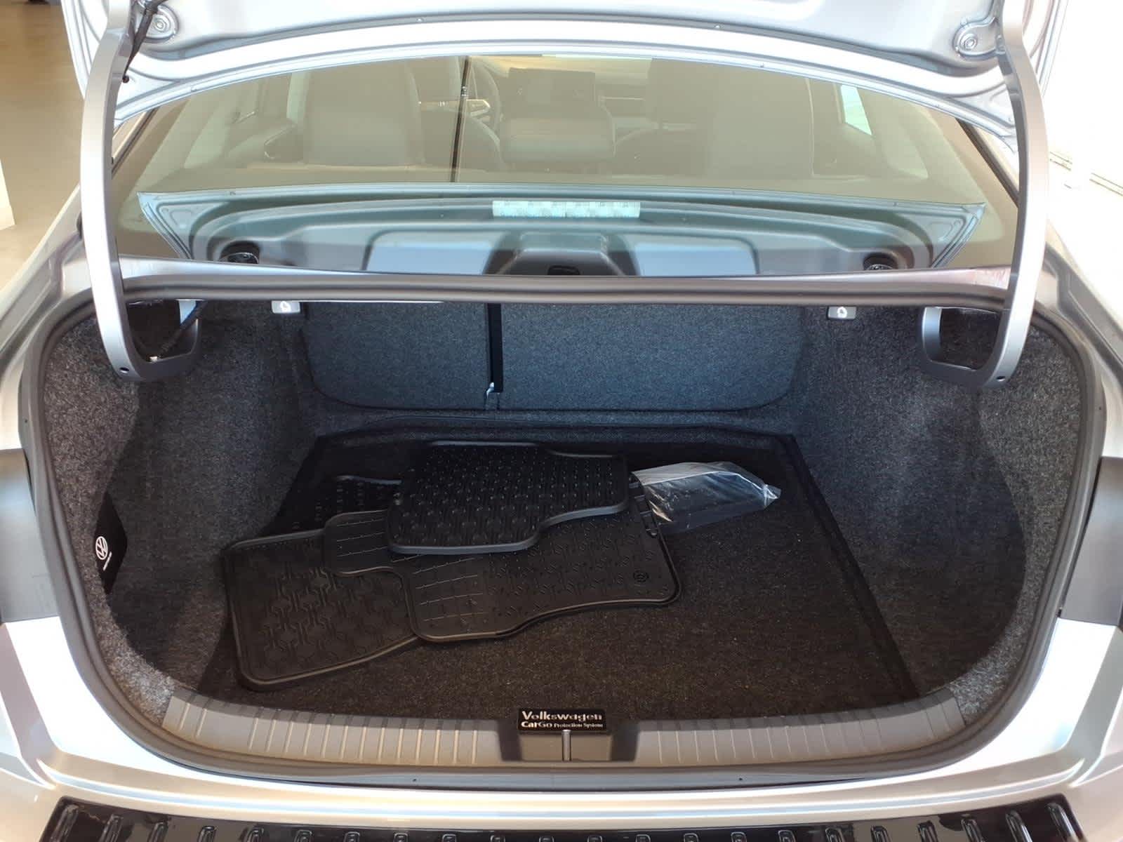 2026 Volkswagen Jetta SE Auto