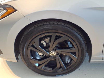2026 Volkswagen Jetta SE Auto