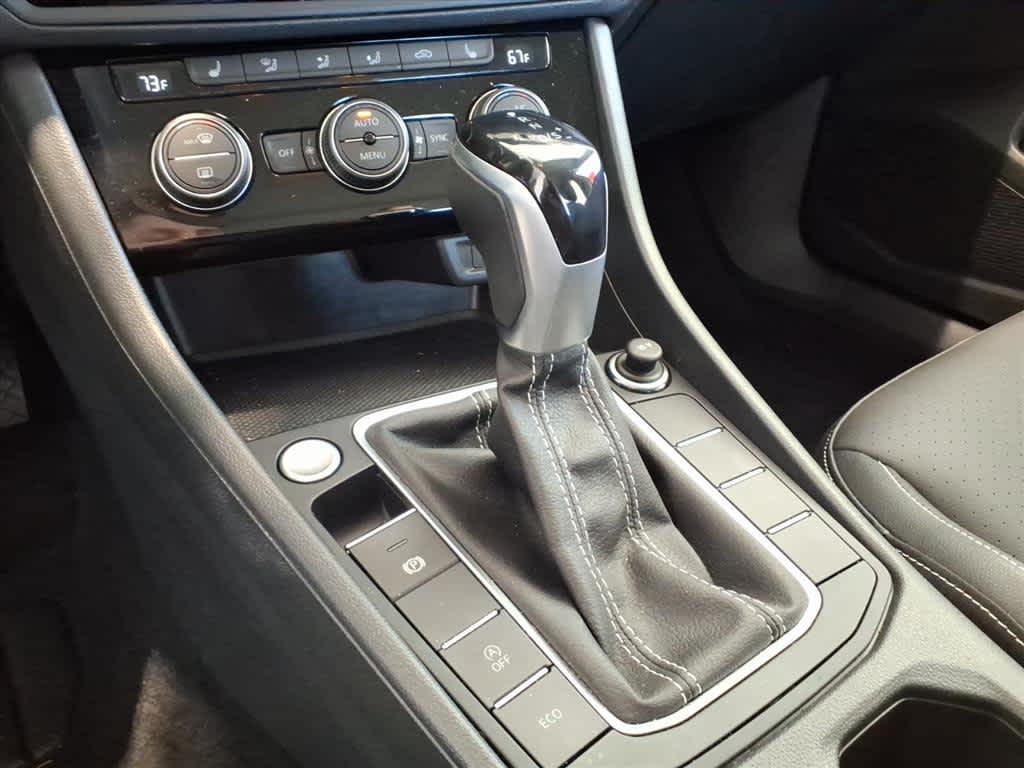 2023 Volkswagen Jetta SE Auto