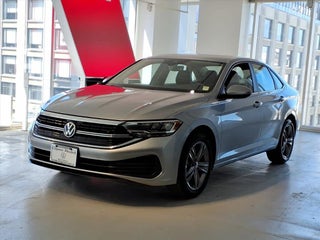2023 Volkswagen Jetta SE Auto