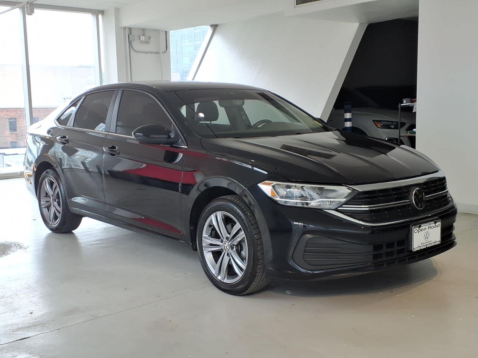 2023 Volkswagen Jetta SE Auto