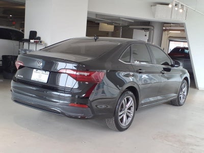 2023 Volkswagen Jetta SE Auto