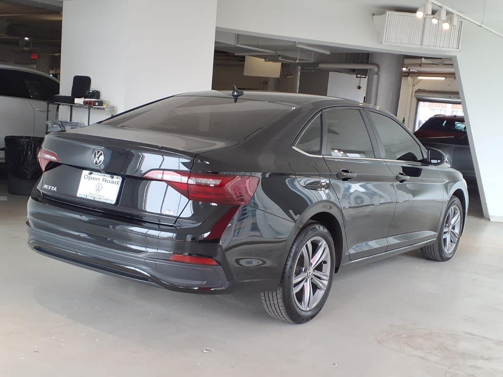 2023 Volkswagen Jetta SE Auto