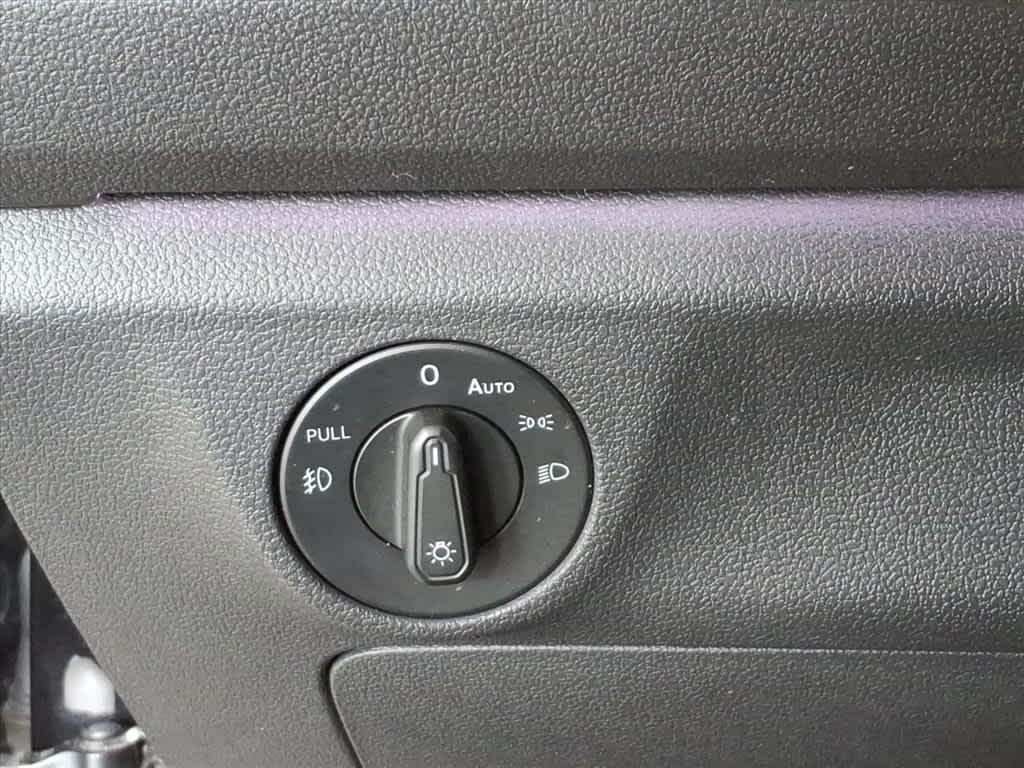 2019 Volkswagen Jetta SEL Premium Auto w/CWP/SULEV