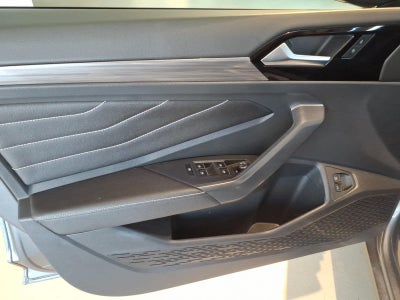 2023 Volkswagen Jetta SEL Auto