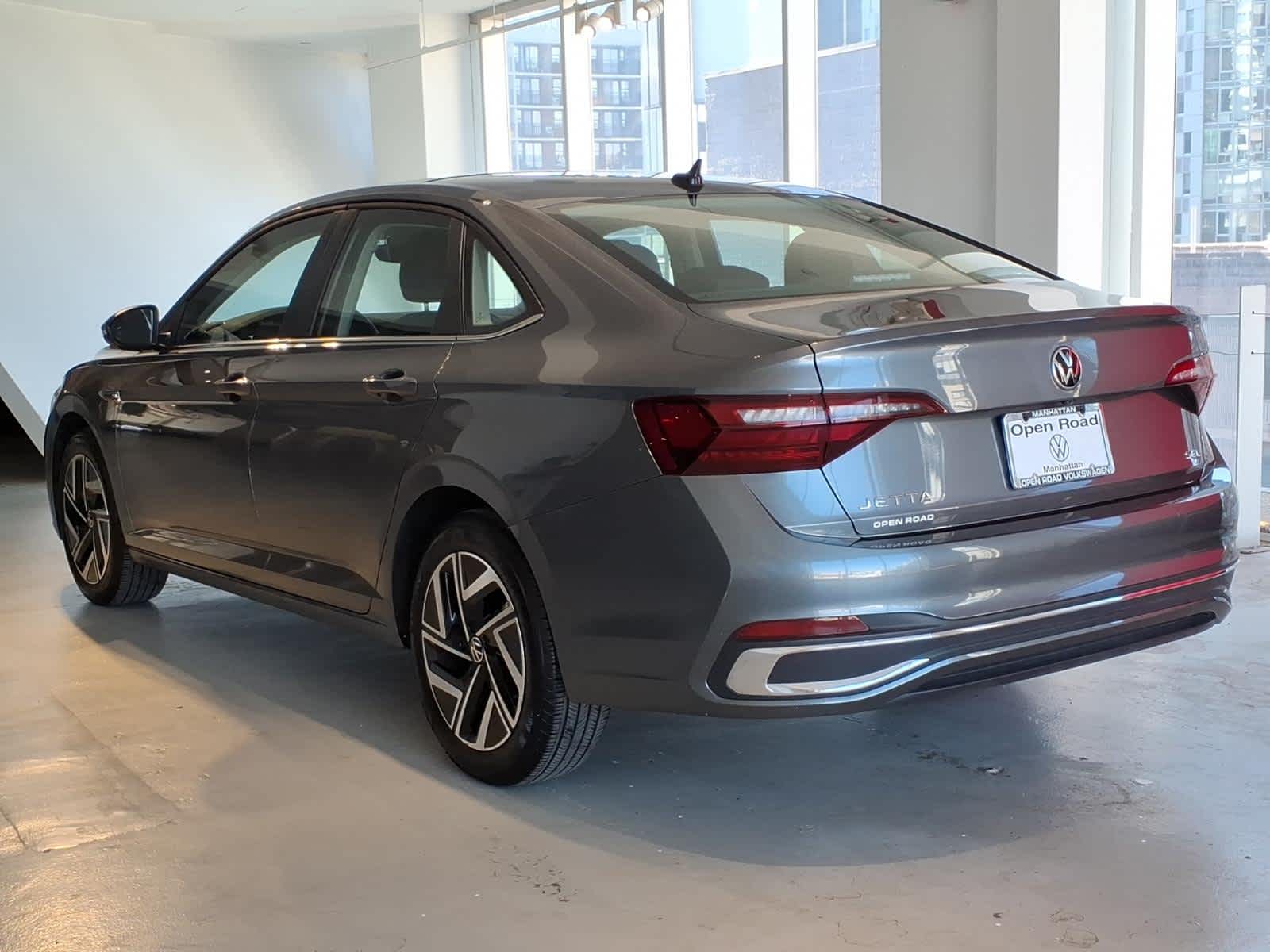 2023 Volkswagen Jetta SEL Auto
