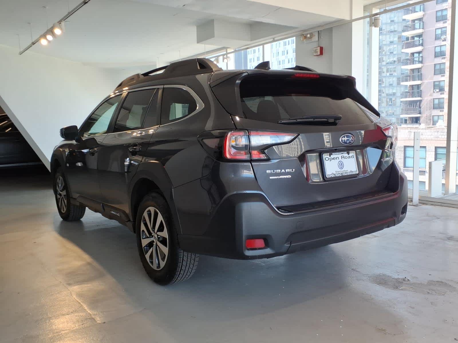 2024 Subaru Outback Premium AWD