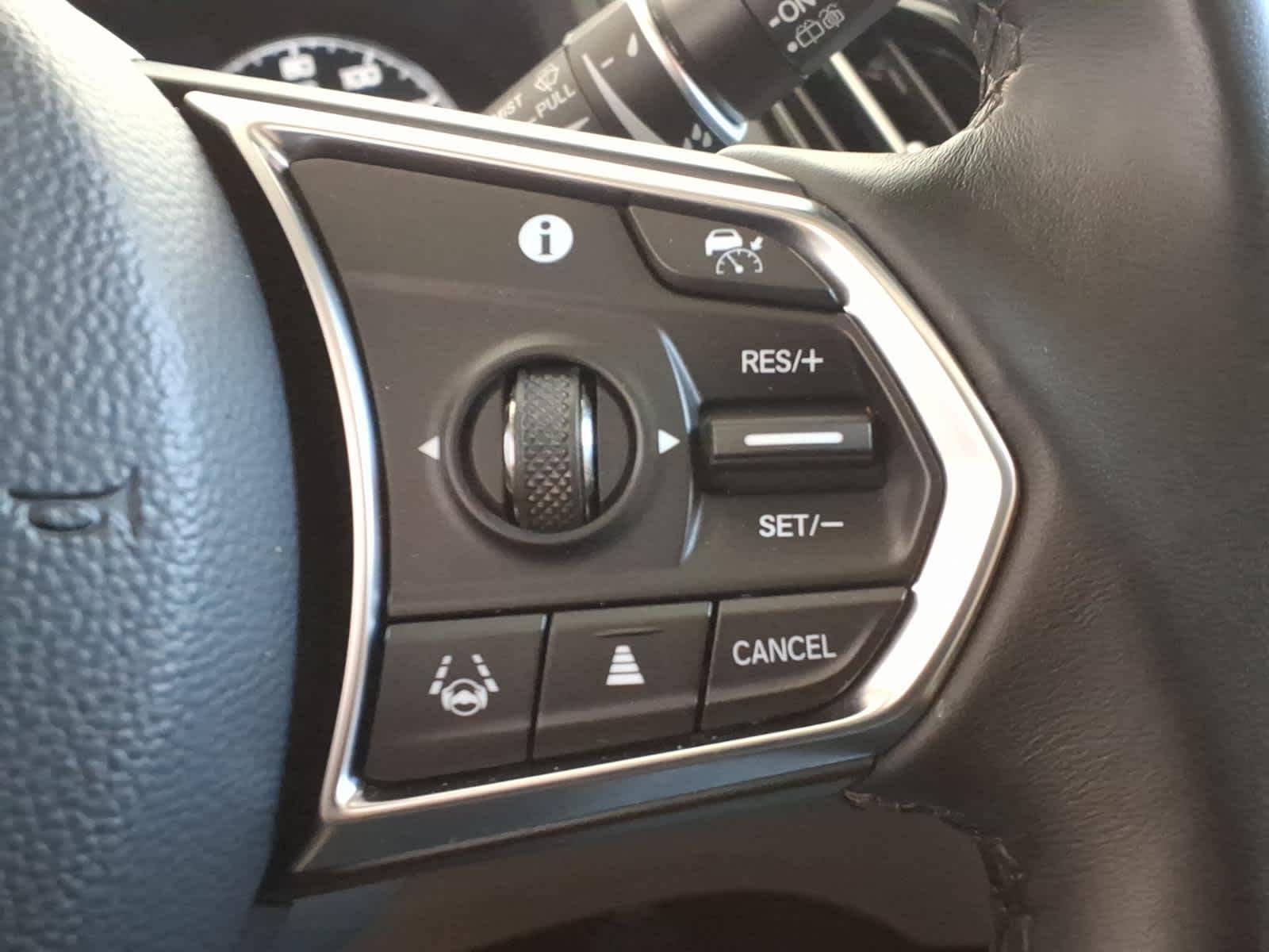 2023 Acura RDX SH-AWD w/Technology Package