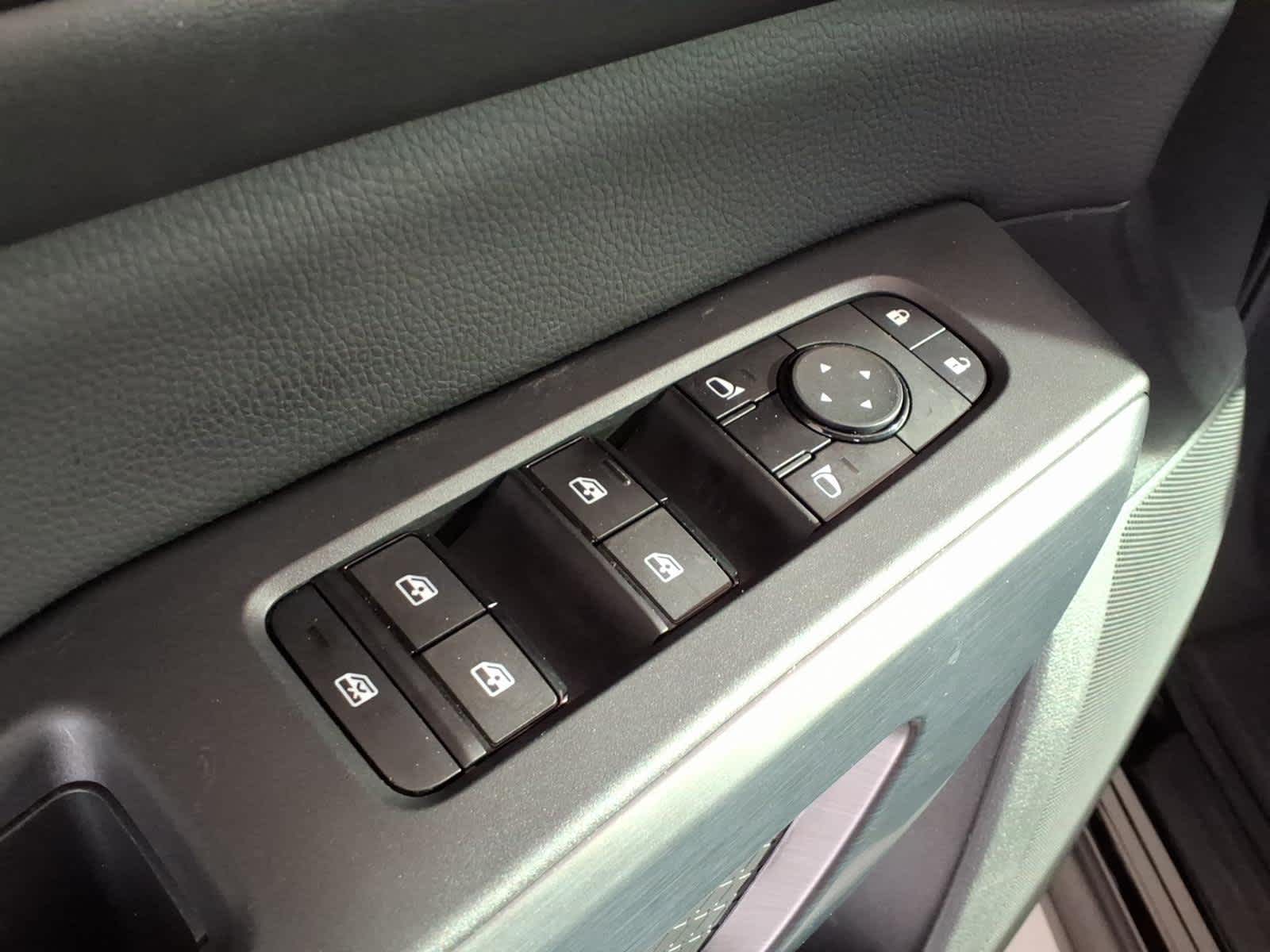 2024 Nissan Pathfinder Rock Creek 4WD