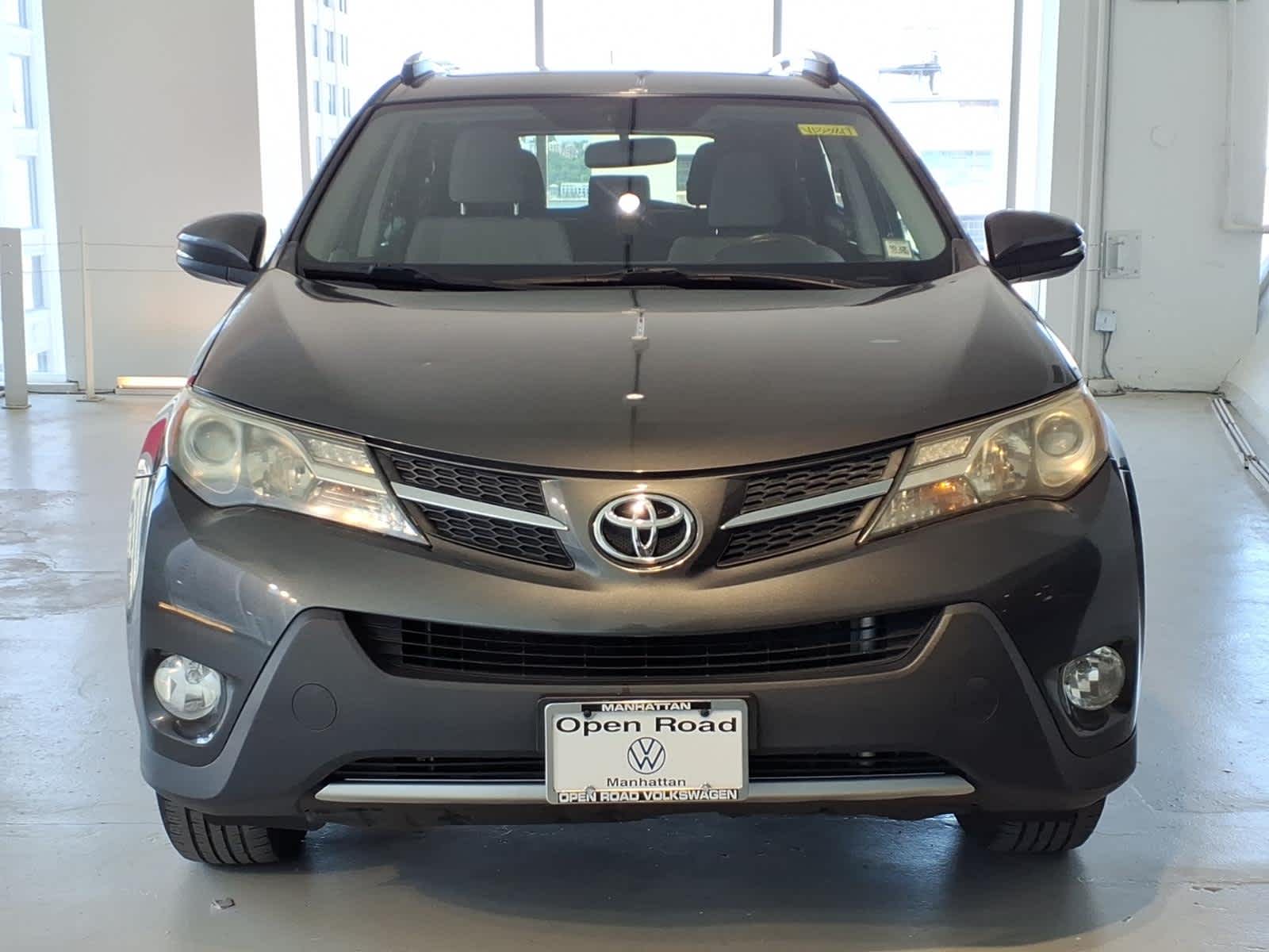 2013 Toyota RAV4 AWD 4dr XLE