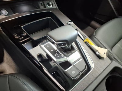 2025 Audi Q5 Premium 40 TFSI quattro