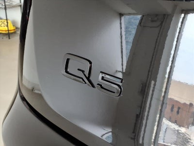 2025 Audi Q5 Premium 40 TFSI quattro
