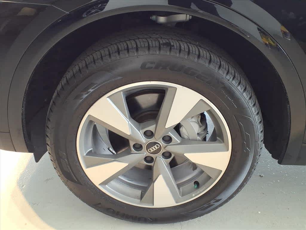 2025 Audi Q5 Premium 40 TFSI quattro