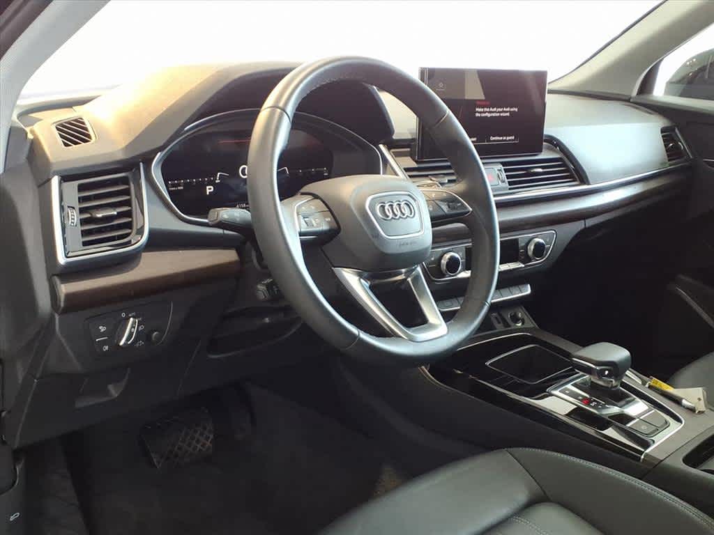 2025 Audi Q5 Premium 40 TFSI quattro