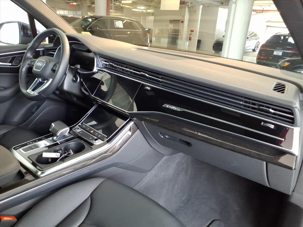 2023 Audi Q7 Premium 45 TFSI quattro