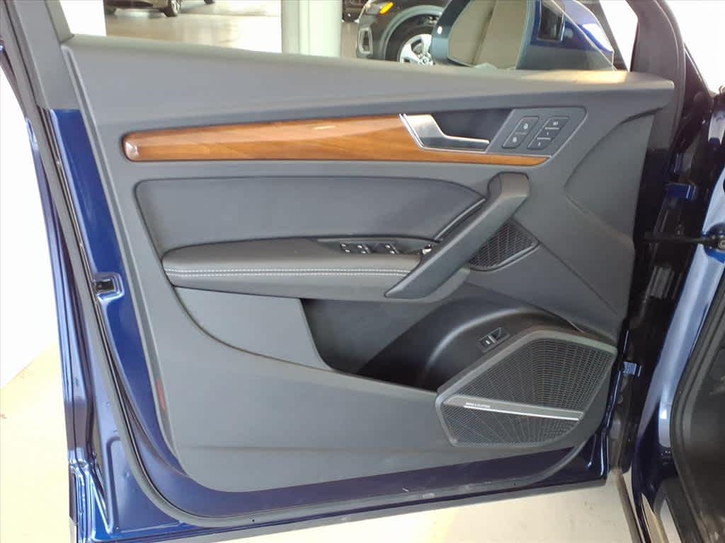 2025 Audi Q5 Premium Plus 40 TFSI quattro