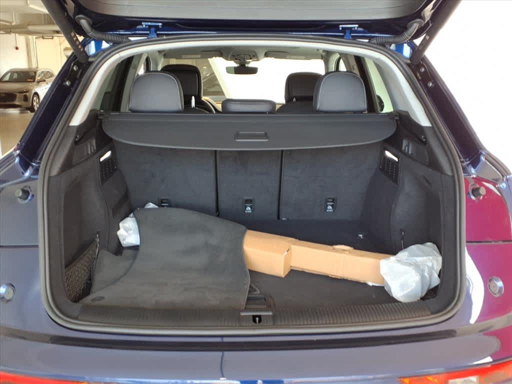 2025 Audi Q5 Premium Plus 40 TFSI quattro