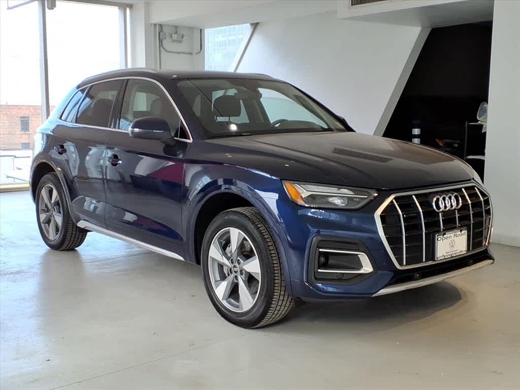 2025 Audi Q5 Premium Plus 40 TFSI quattro