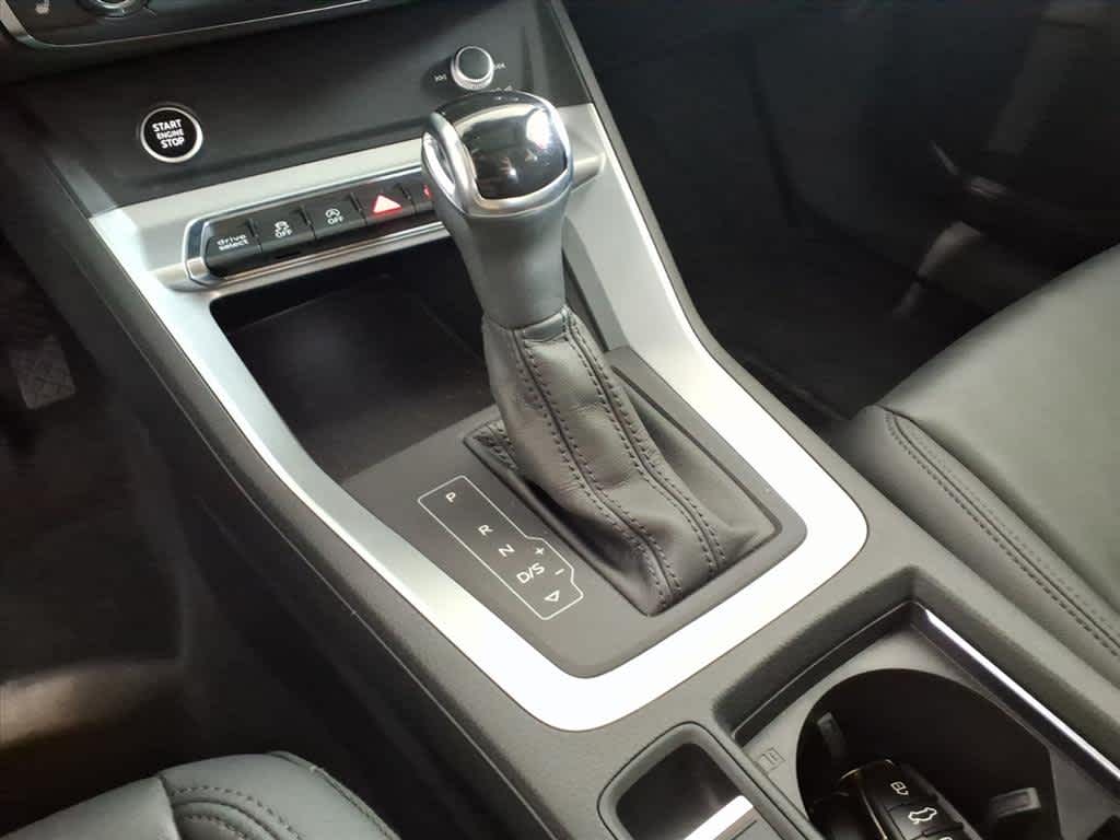 2021 Audi Q3 S line Premium 45 TFSI quattro