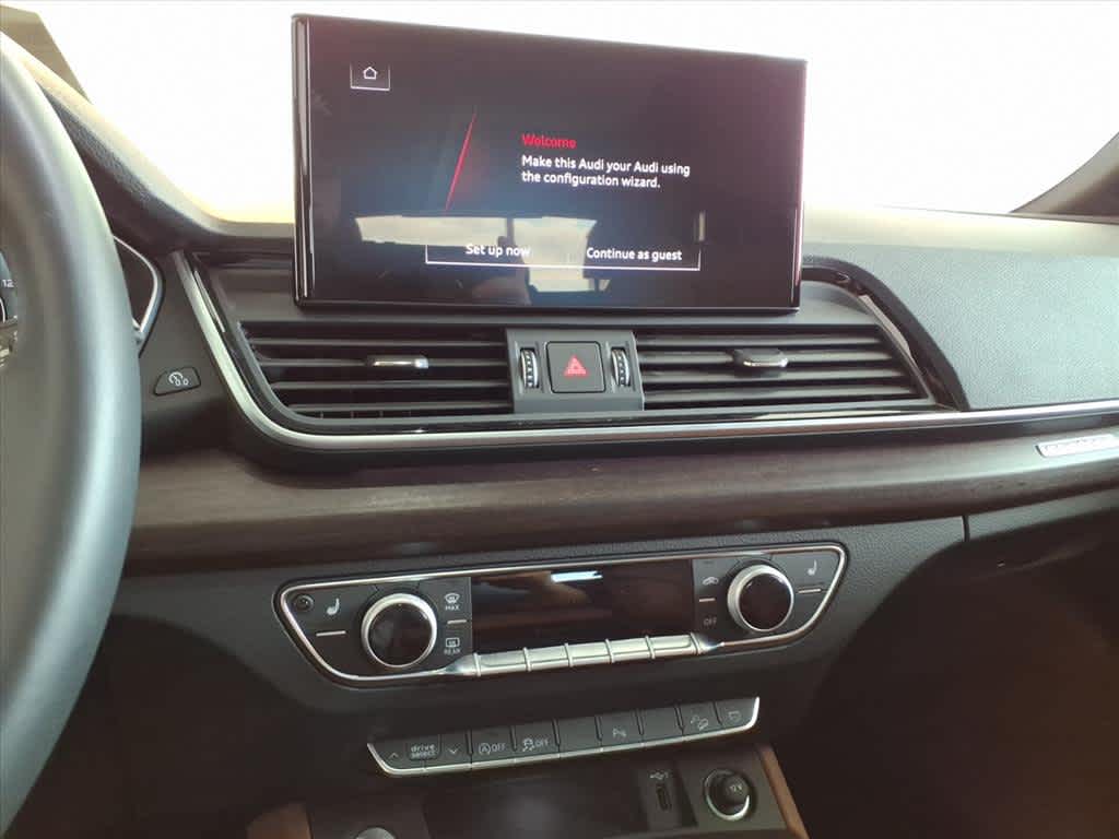 2025 Audi Q5 S line Premium Plus 45 TFSI quattro