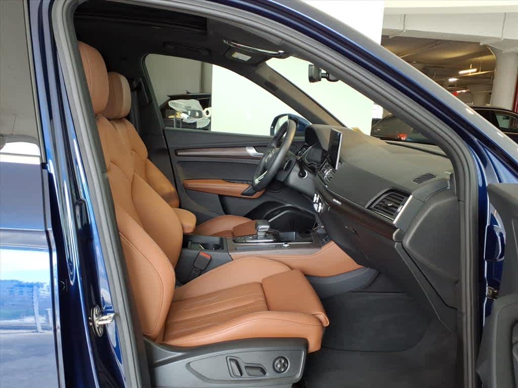 2025 Audi Q5 S line Premium Plus 45 TFSI quattro
