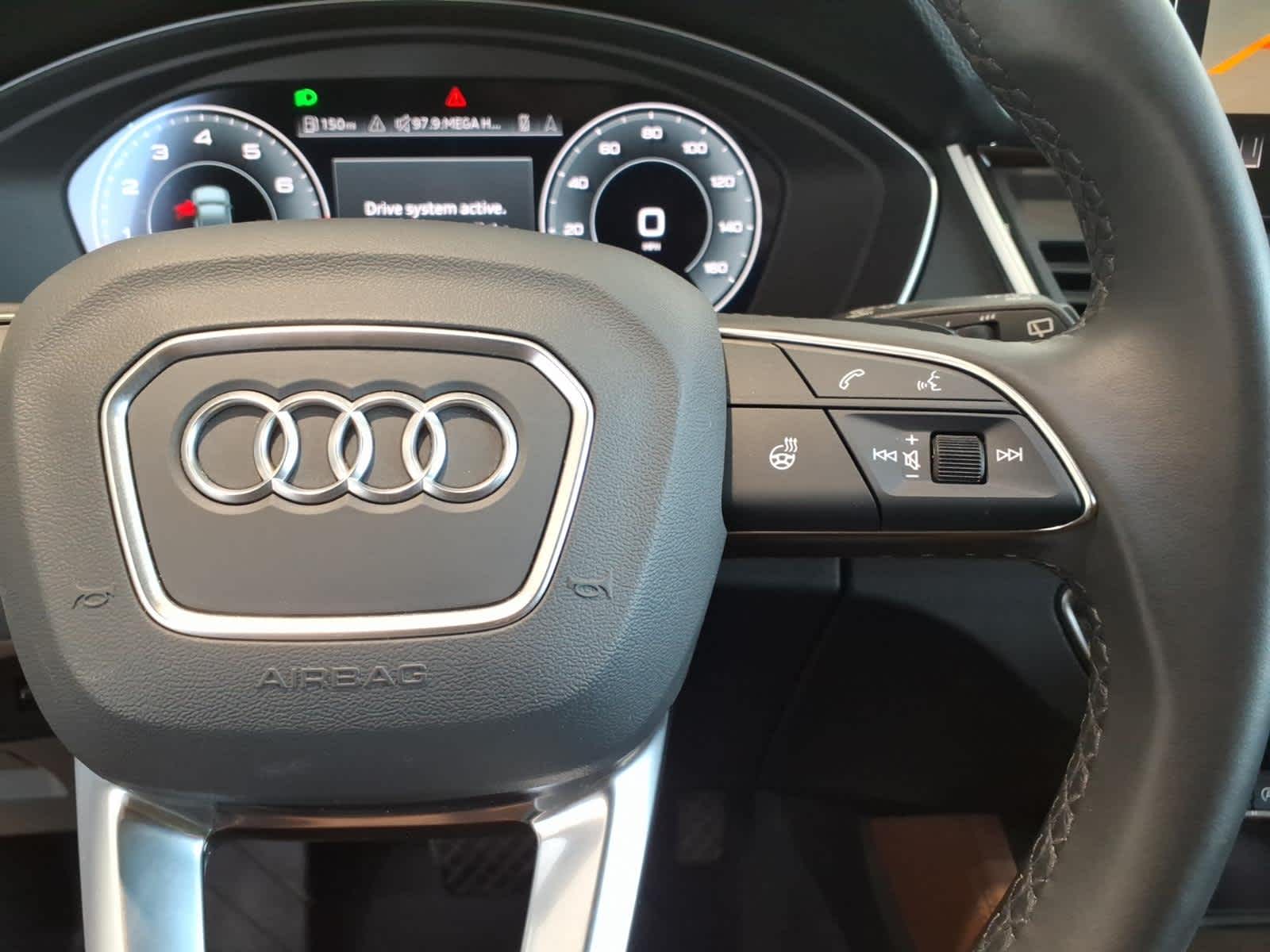2025 Audi Q5 S line Premium Plus 45 TFSI quattro