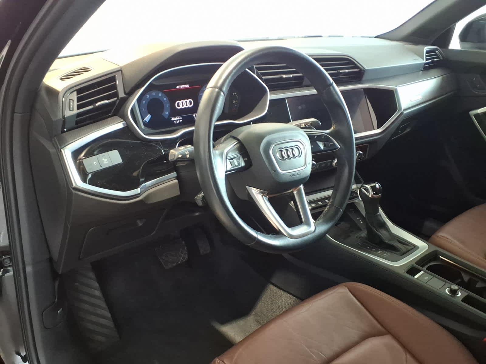 2021 Audi Q3 S line Premium Plus 45 TFSI quattro