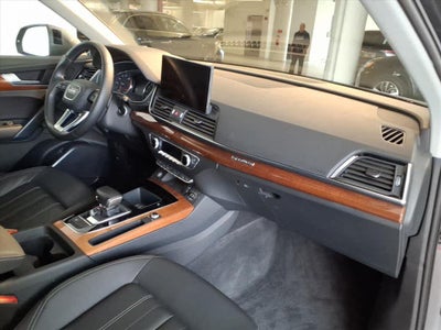 2023 Audi Q5 S line Premium 45 TFSI quattro