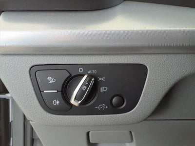 2025 Audi Q5 S line Premium 45 TFSI quattro