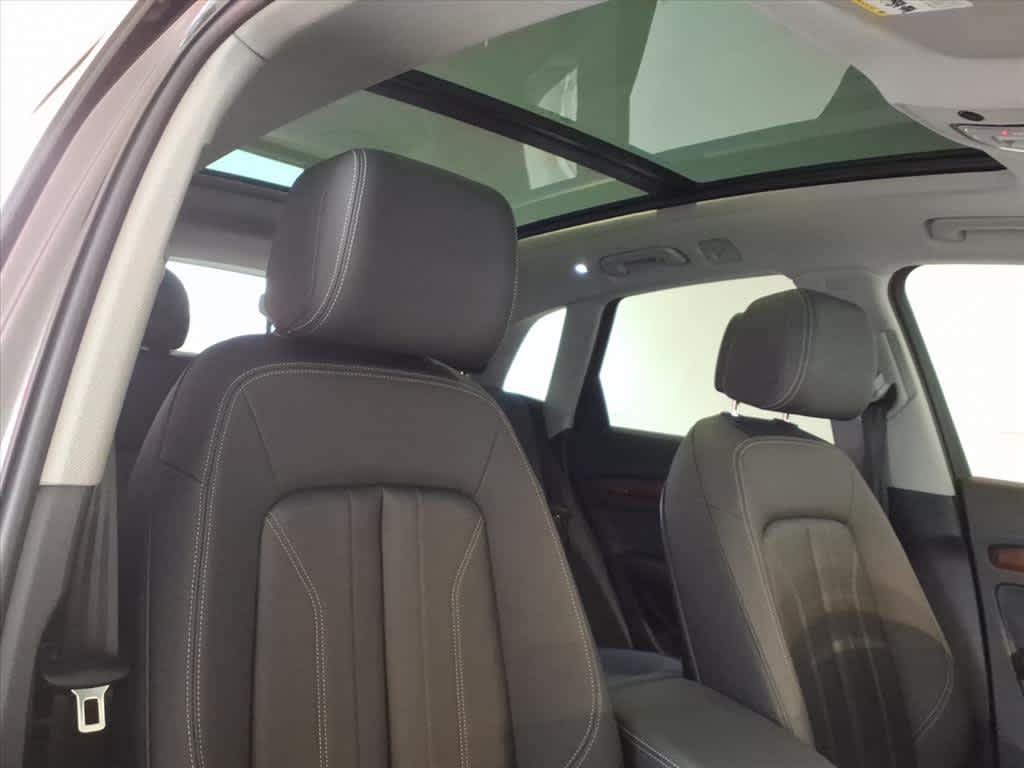 2023 Audi Q5 S line Premium 45 TFSI quattro