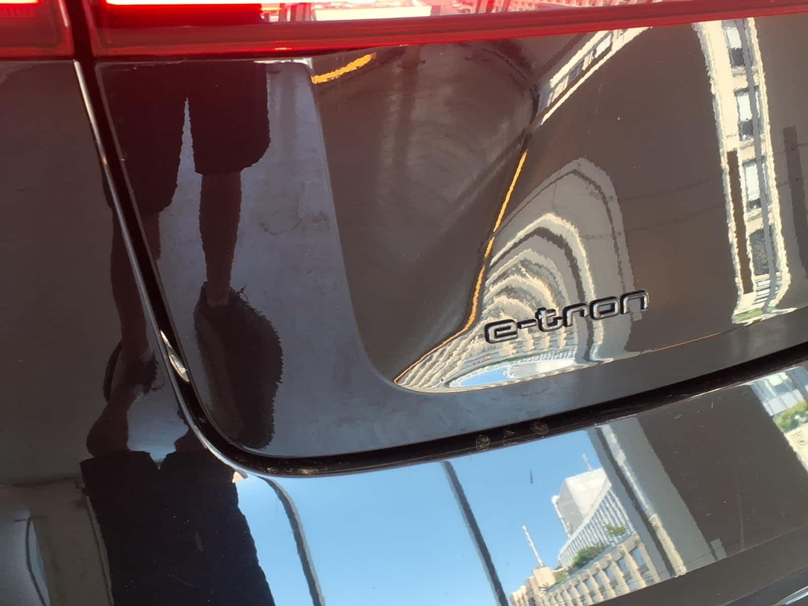 2023 Audi e-tron Premium Plus quattro