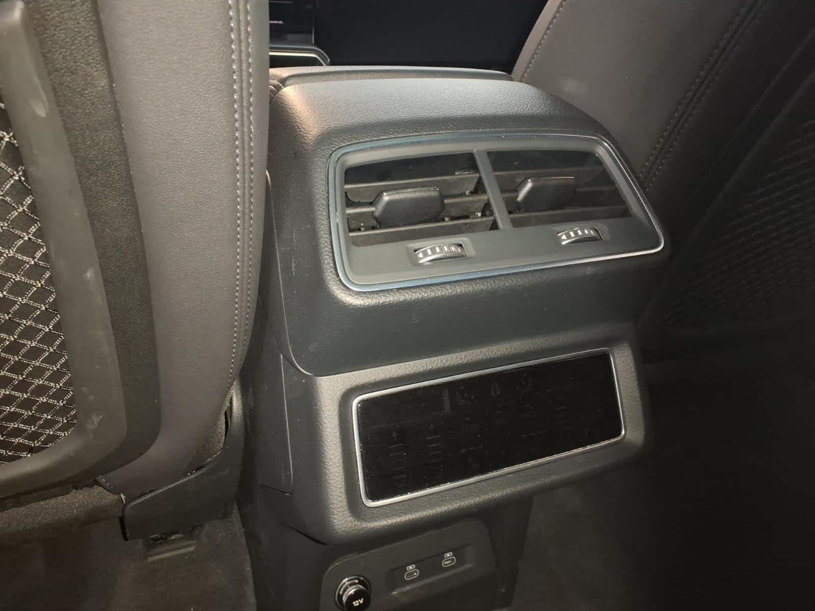 2023 Audi e-tron Premium Plus quattro