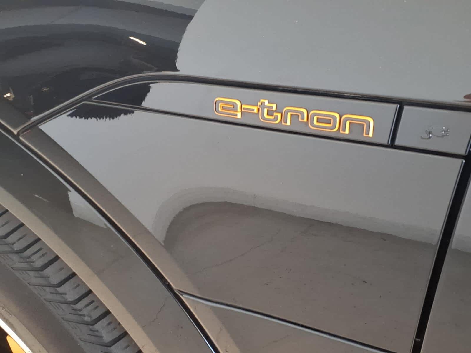 2023 Audi e-tron Premium Plus quattro