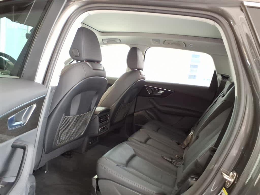 2023 Audi Q7 Premium Plus 45 TFSI quattro