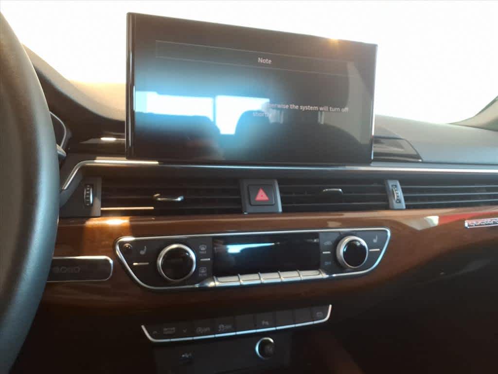 2022 Audi A4 Premium 40 TFSI quattro