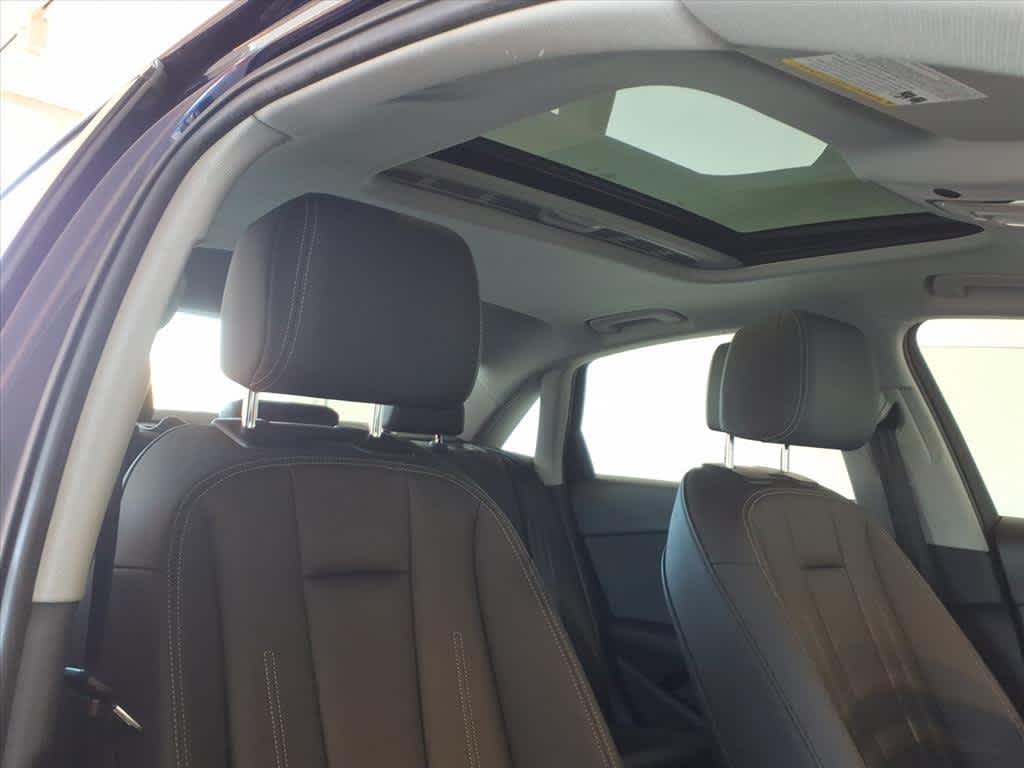 2022 Audi A4 Premium 40 TFSI quattro