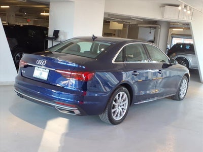 2022 Audi A4 Premium 40 TFSI quattro