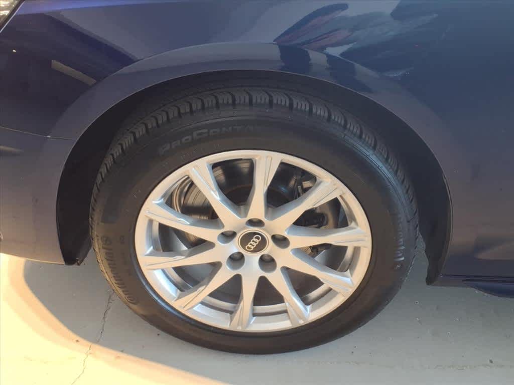 2022 Audi A4 Premium 40 TFSI quattro