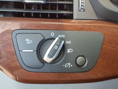 2023 Audi A4 Premium 40 TFSI quattro