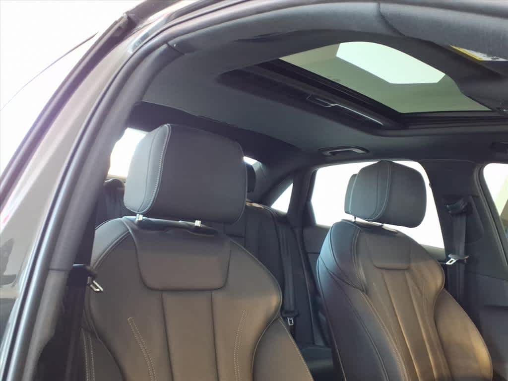 2023 Audi A4 S line Premium 45 TFSI quattro