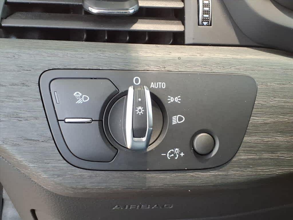 2023 Audi A4 S line Premium Plus 45 TFSI quattro