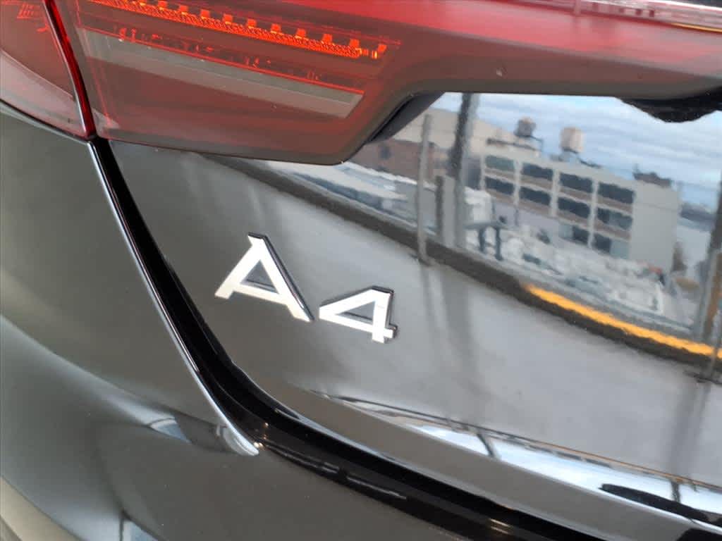 2023 Audi A4 S line Premium Plus 45 TFSI quattro