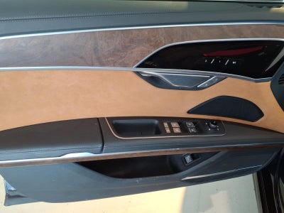 2025 Audi A8 L 55 TFSI quattro