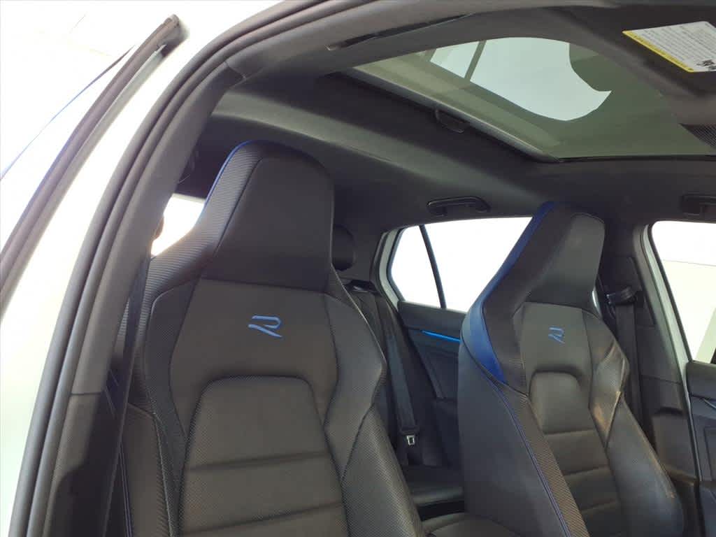2022 Volkswagen Golf R 2.0T Manual
