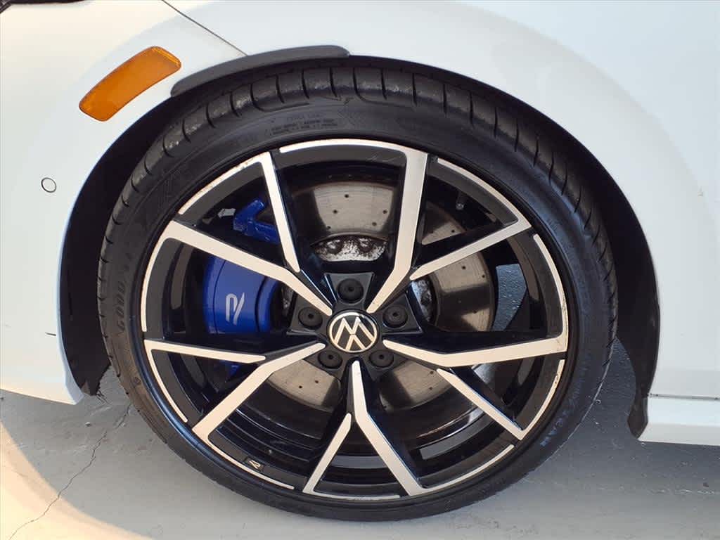 2022 Volkswagen Golf R 2.0T Manual