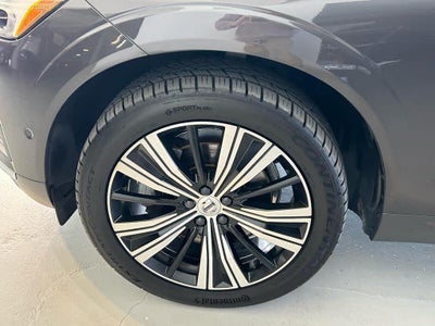 2022 Volvo XC60 B6 AWD Inscription