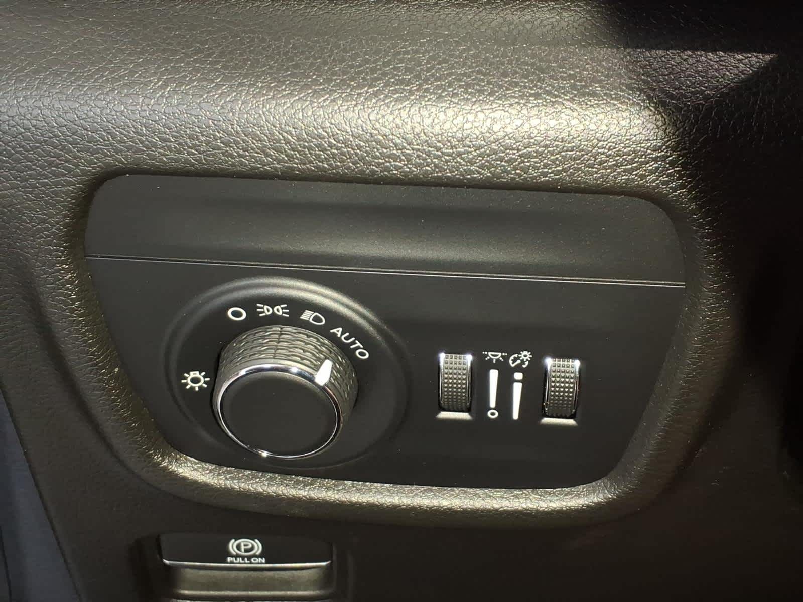 2022 Jeep Grand Cherokee Altitude 4x4