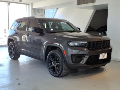 2022 Jeep Grand Cherokee Altitude 4x4