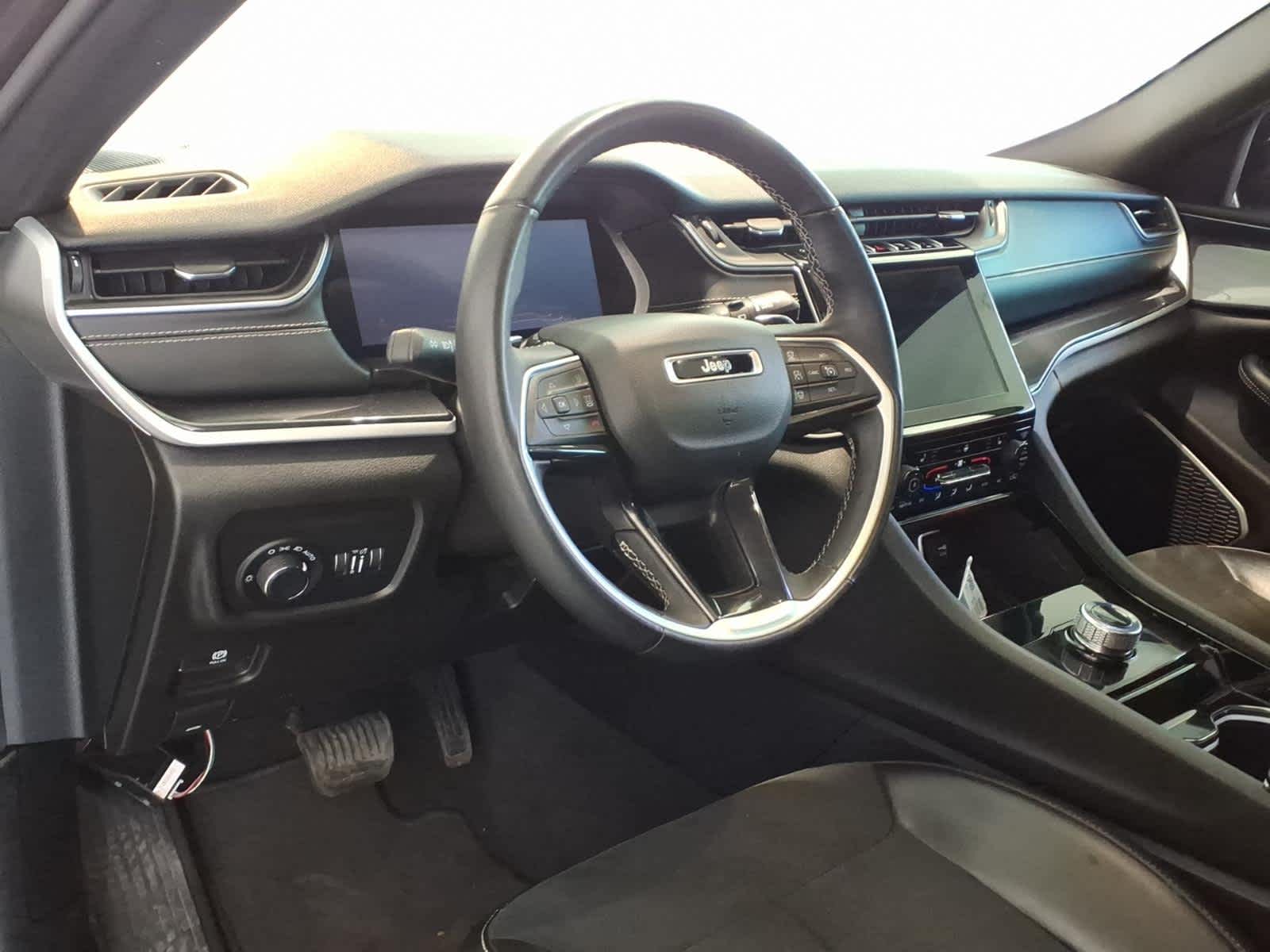 2022 Jeep Grand Cherokee Altitude 4x4