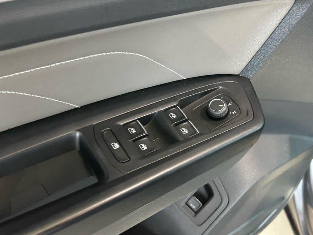 2021 Volkswagen Atlas 2021.5 3.6L V6 SEL 4MOTION